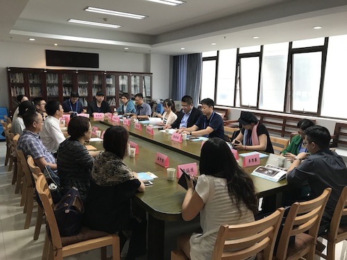 台湾中华杰出青年交流促进会理事长陈长风一行来91制片
交流