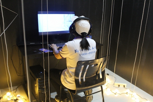 体验毕业生制作的游戏 - 副本