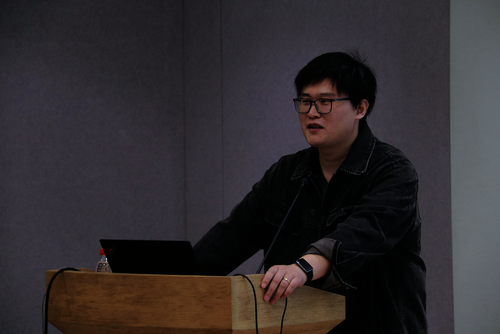 787B64F1-F6CC-44f1-A0D0-EA6D386A2CE3